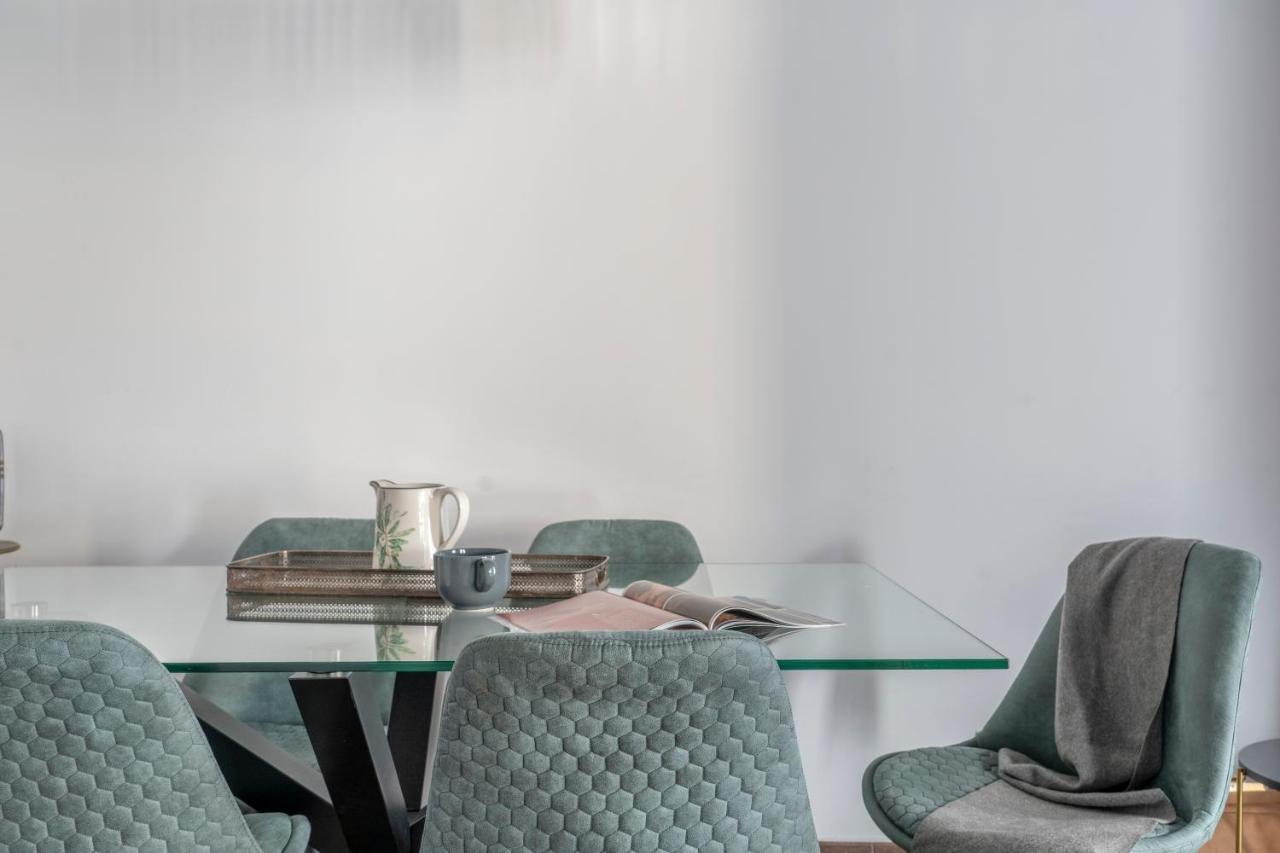 Apartament Tsa La Rosa Barcelona Zewnętrze zdjęcie