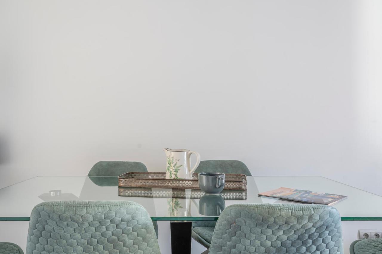 Apartament Tsa La Rosa Barcelona Zewnętrze zdjęcie